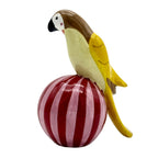 Dekofigur Gelber Papagei auf einem Ball