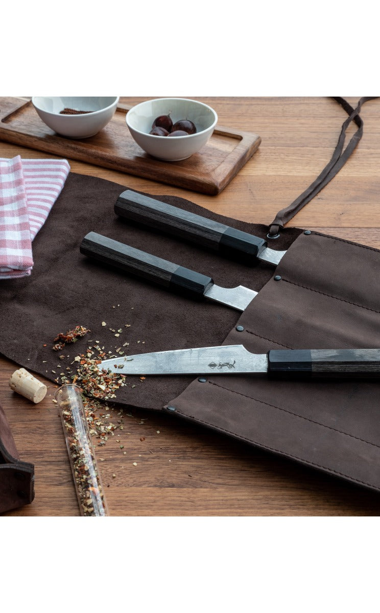 Messertasche aus gewachstem Rindleder, Braun