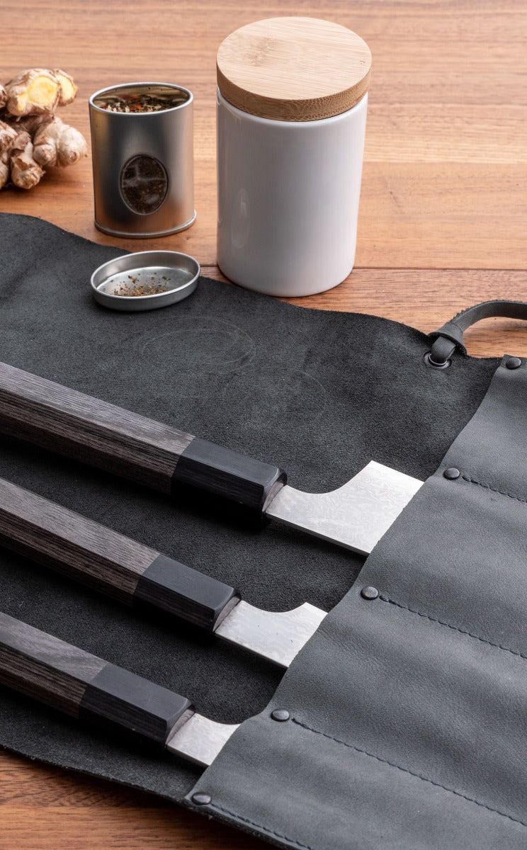 Messertasche aus gewachstem Rindsleder, grau