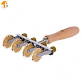 Verstellbarer Nudelschneider mit Holzgriff