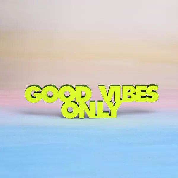 Deko Holzschriftzug - Good Vibes Only (M)