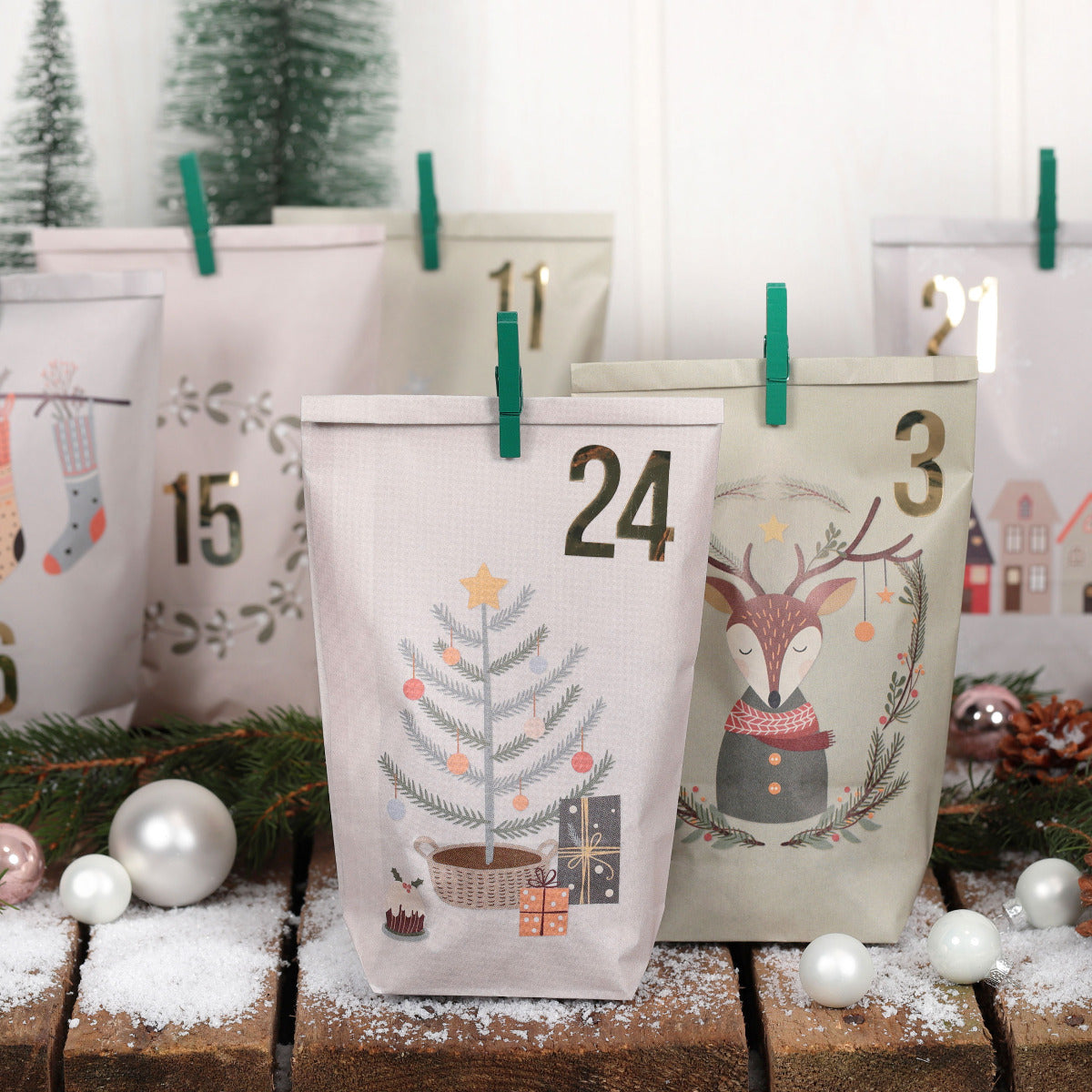 DIY Adventskalender Weihnachten & Advent zum Befüllen - 24 Papiertüten - Motiv Hygge