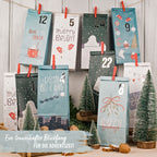 Adventskalendertüten mit rot weiß blauen niedlichen weihnachtlichen Motiven