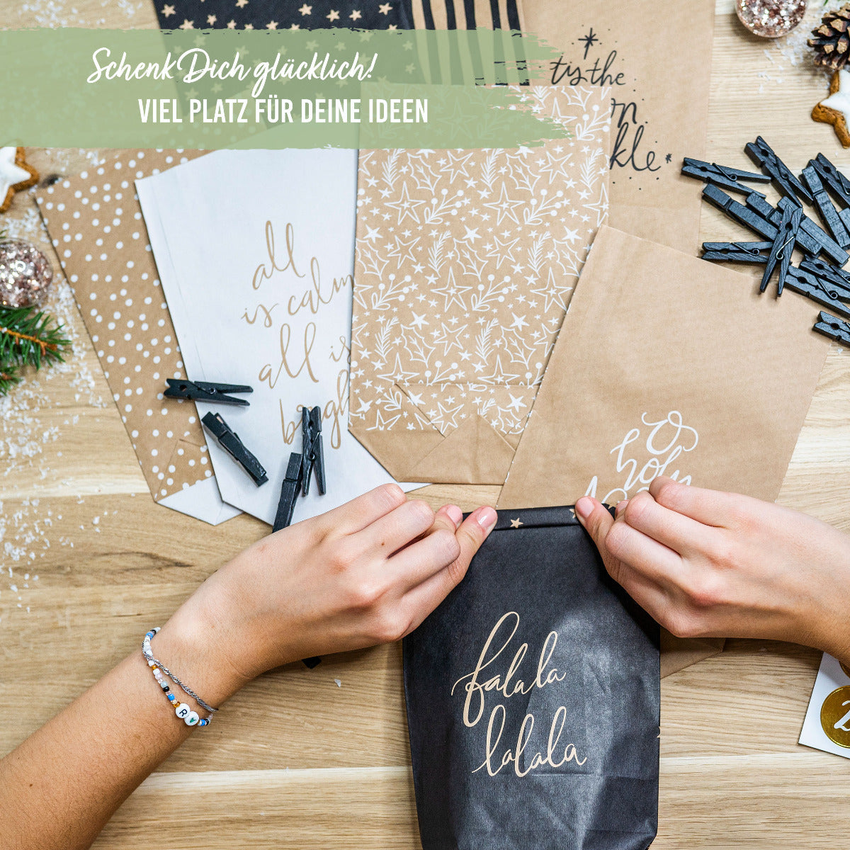 DIY Adventskalender Weihnachten & Advent zum Befüllen - 24 Papiertüten - schwarz, weiß