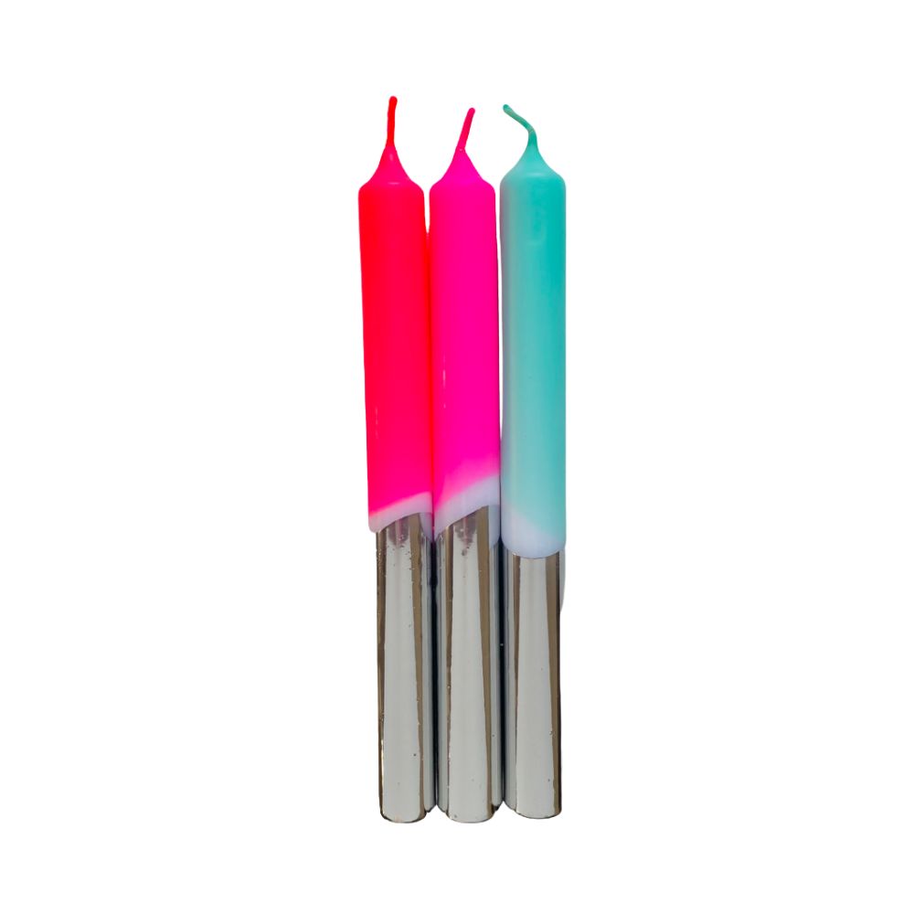 Vogelansicht der Box in der die Drei Stabkerzen liegen