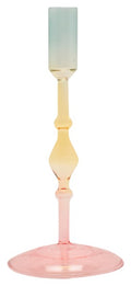 Ein hoher Kerzenhalter aus Glas in Pink, Gelb und Türkis Kristall-Optik