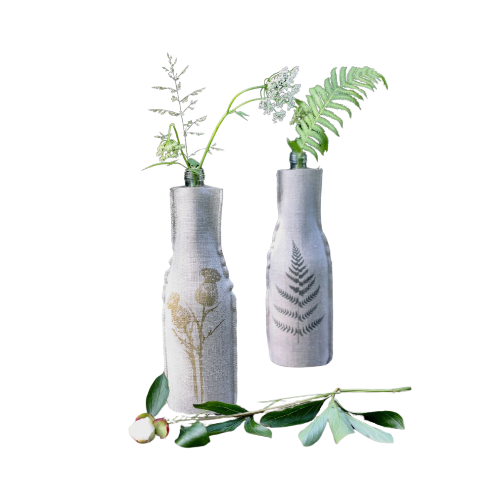 Eine Kombination aus Getreiten als Weiße Flaschen Hussen von frohstoffen aus lein