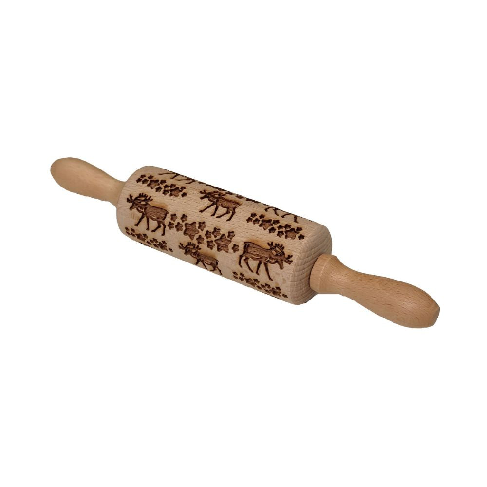 Ein Teigroller mit einem Hirsch als Einkerbung von Salzwerk Berlin