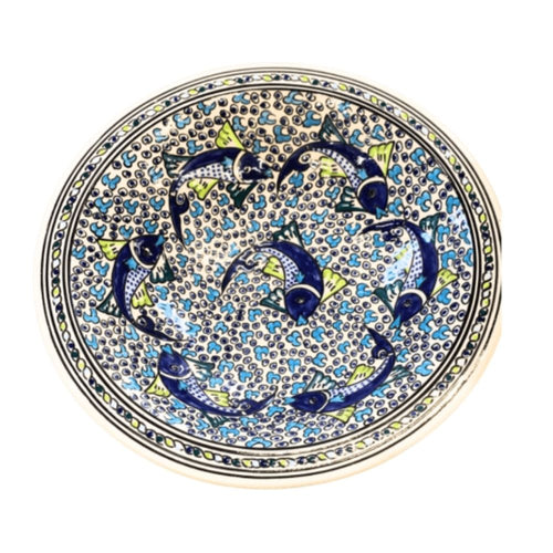 Schale in blauen und grünen Tönen mit Fischmuster bemalt im Mediteranen Design