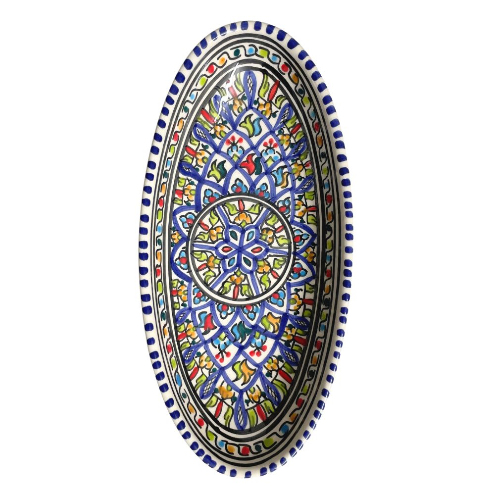 Schale oval länglich, bemalt mit orientalischem Muster in dunkelblau und anderen Farben 