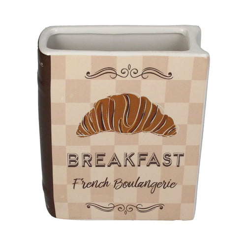 Vase aus Dolomit, Vase in Form eines Buches, Brauner Buchrücken, Titelseite in hellen beige Tönen kariert, großes Croissant Motiv und geschwungene braune Aufschrift: BREAKFAST French Boulangerie