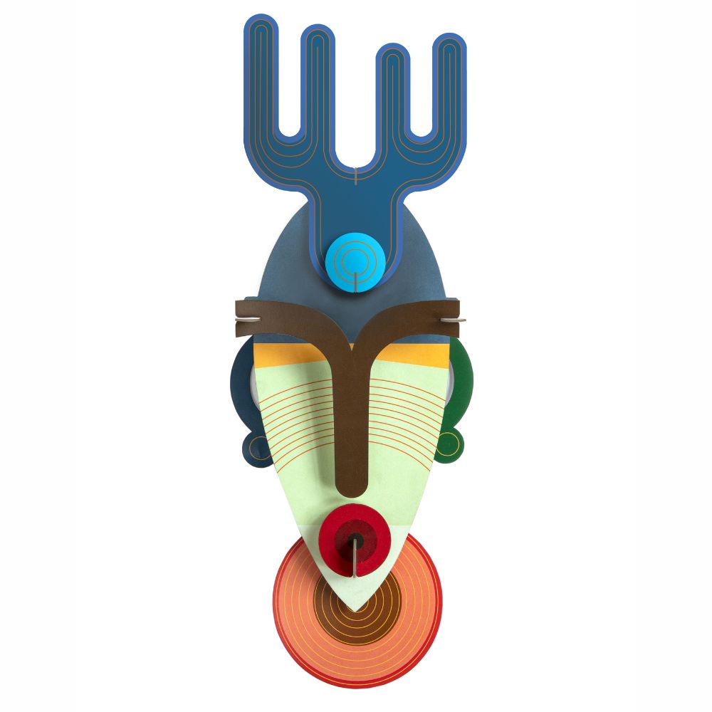 Eine farbige dekorative Maske die aus verschiednen Teilen zusammengesteckt wird