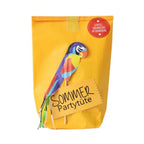 Gelbe Wundertüte mit einem angeklebten Papagei und einem Schild auf dem steht "Sommer Partytüte"