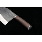 Nahaufnahme des Dunkelen Griffs vom Hackbeil