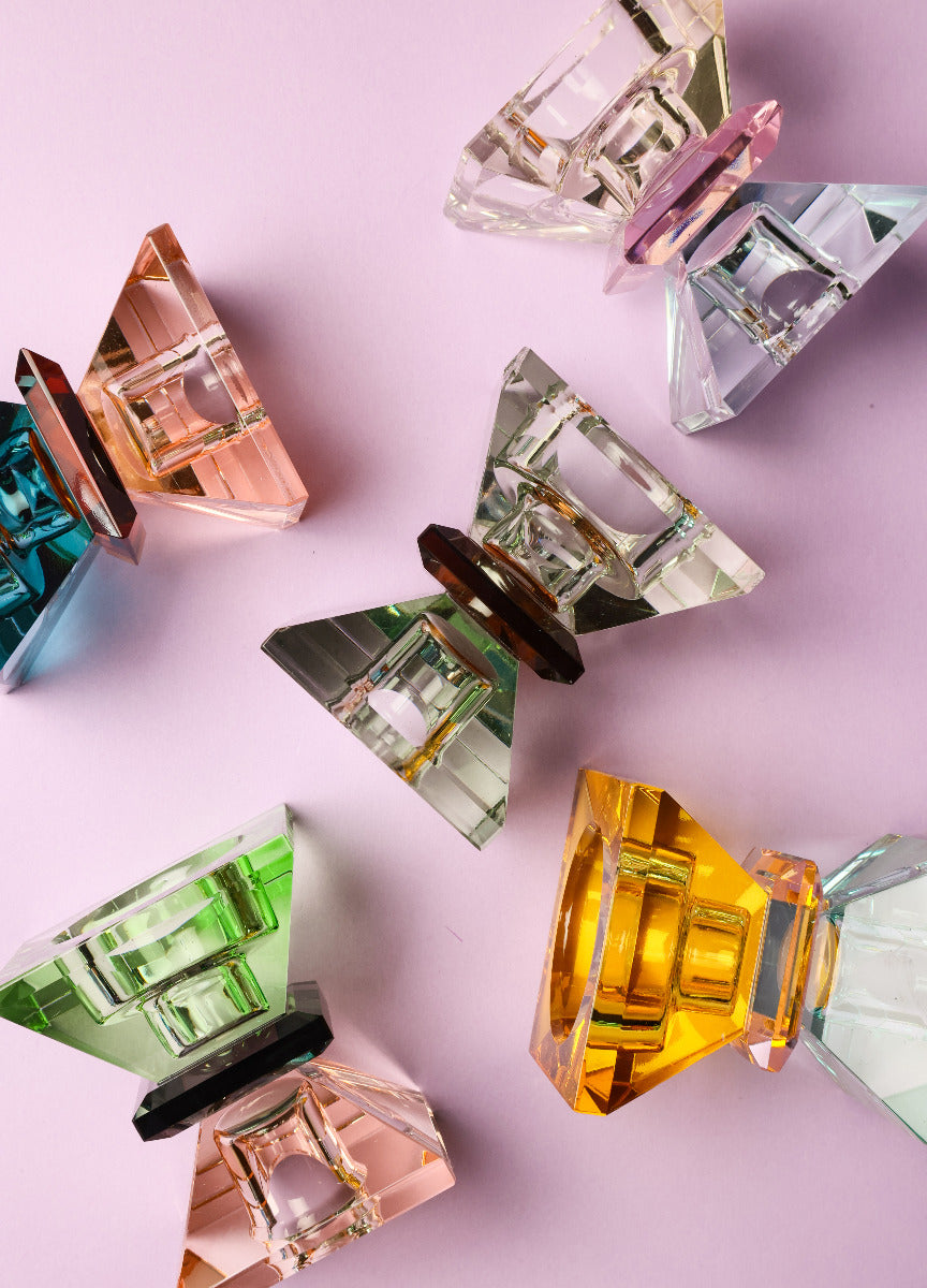 Verschiedene Farben des Kristallhalters