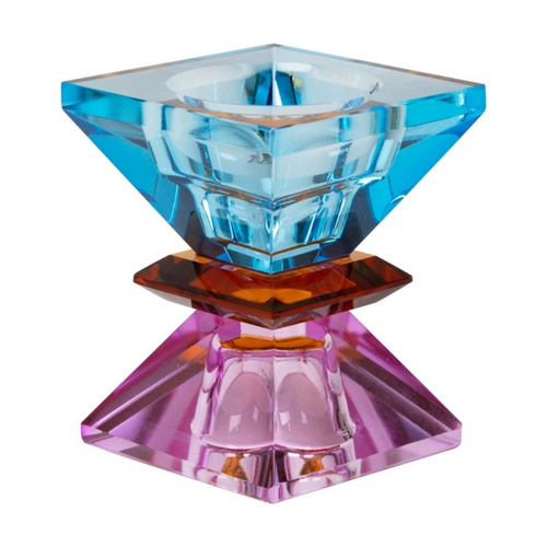 Ein hoher wendbarer Kerzenhalter aus Glas in Violett, Kobolt und Bernstein Kristall-Optik, bestehend aus mehreren geometrischen Flächen. Der Kerzenhalter hat eine moderne, facettierte Optik, die das Licht reflektiert, umgedreht