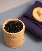 Tee-  und Gewürzdose aus Birkenrinde