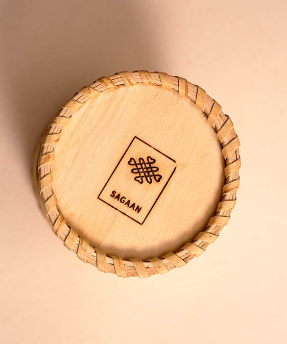 Tee-  und Gewürzdose aus Birkenrinde