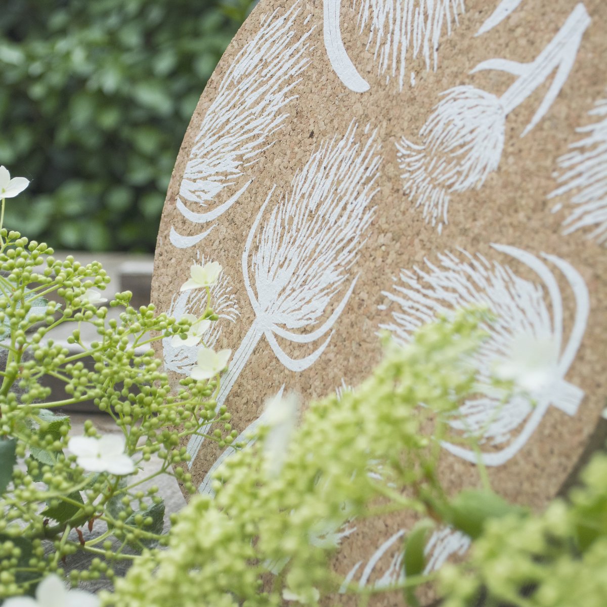 Kork-Tischset draußen aufgestellt