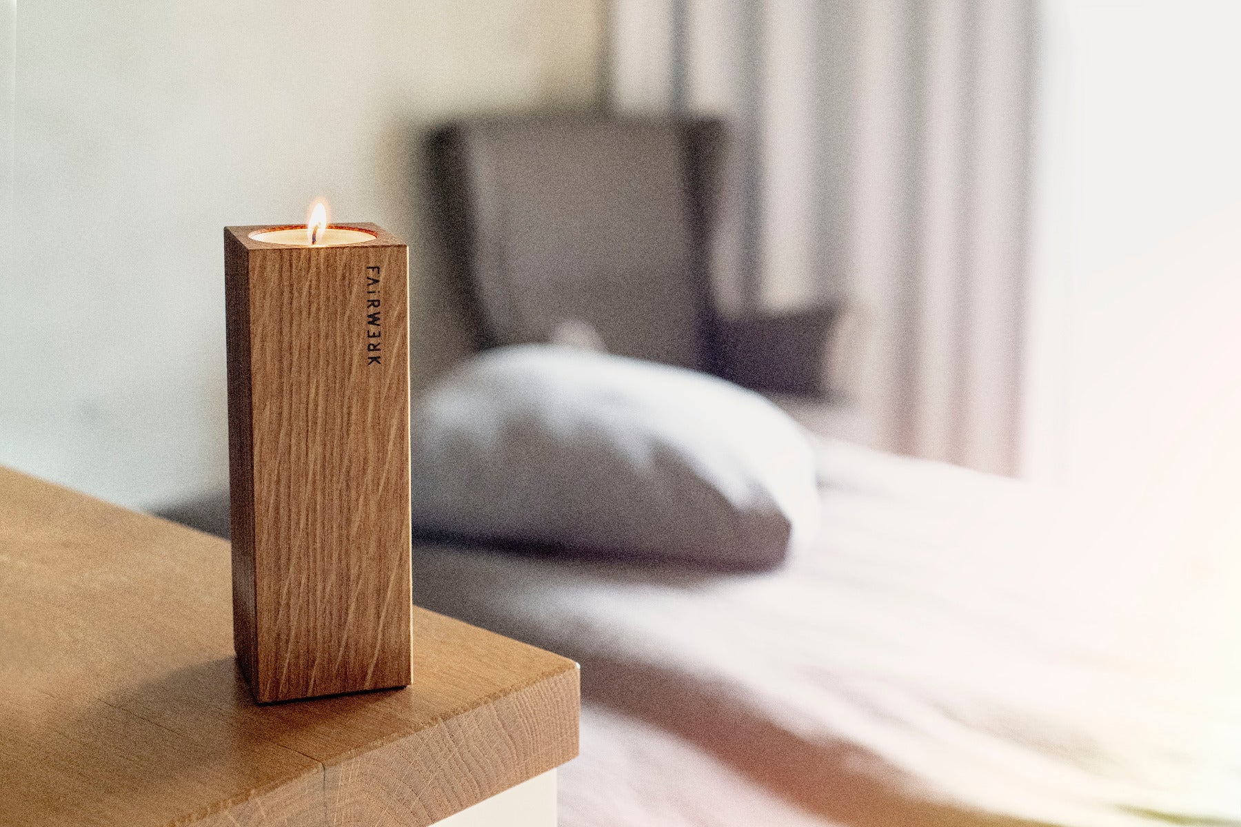 Der Teelichthalter in einem Raum