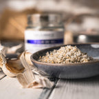 Fleur de Sel, handgeschöpftes Meersalz mit Knoblauch