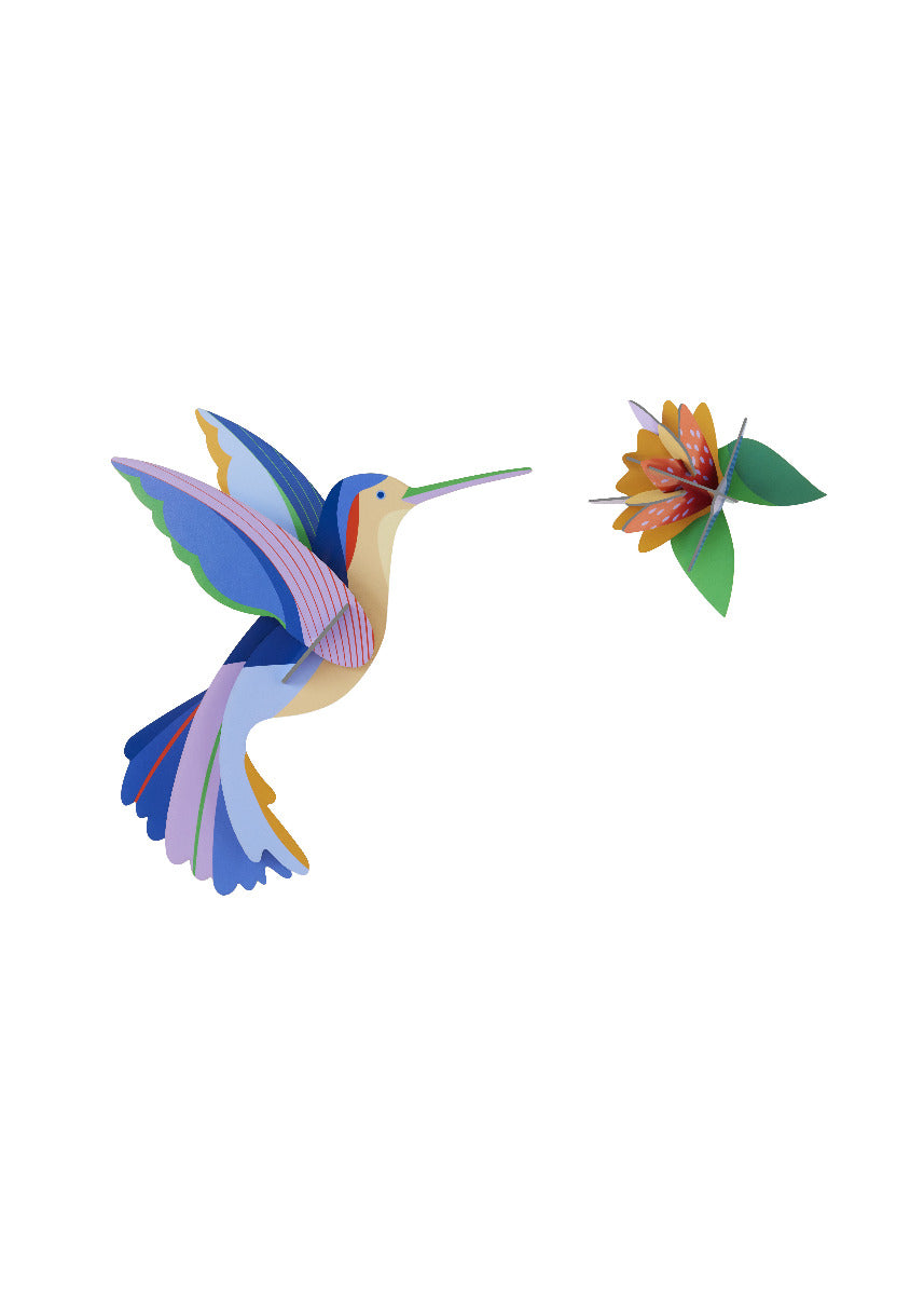 Kolibri mit einer Blüte als 3D Wanddeko und Raumdeko