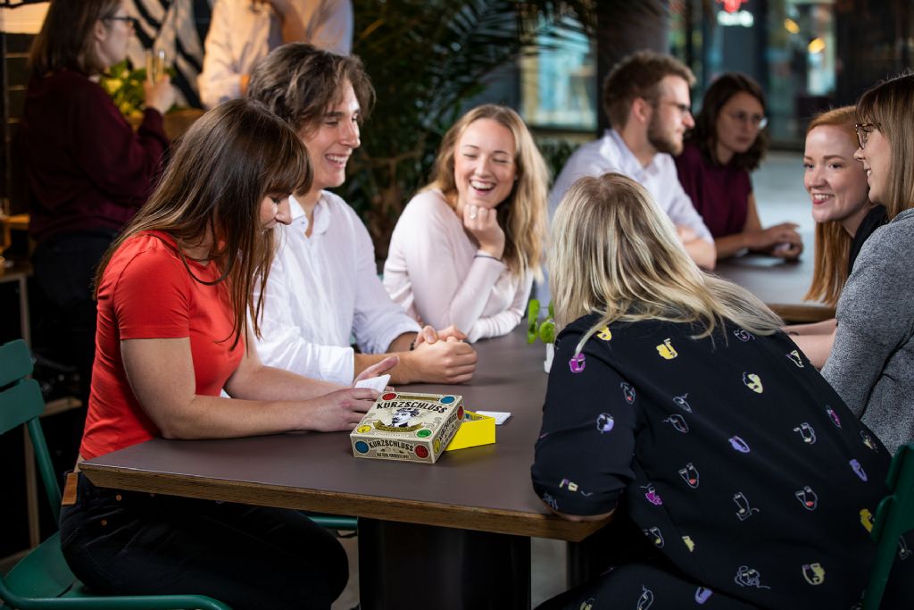 Gesellschaftsspiel "Kurzschluss"