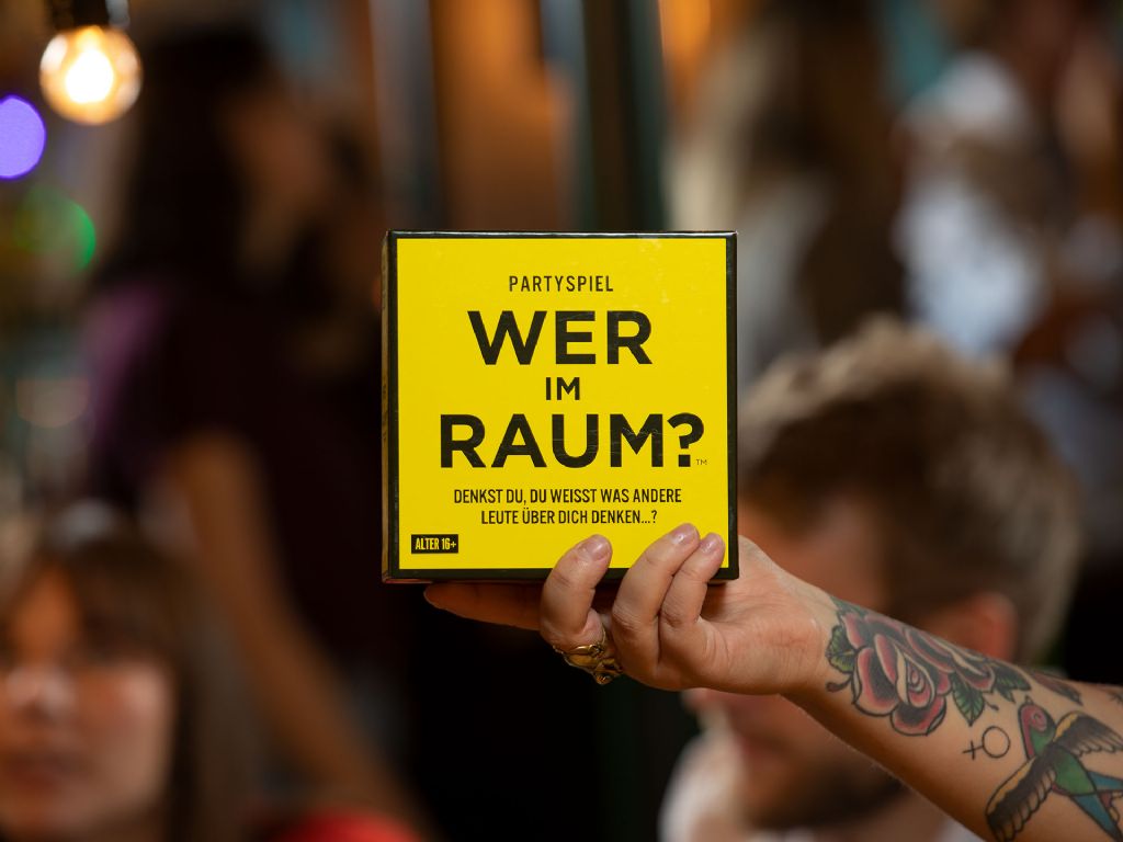 Gesellschaftsspiel "Wer im Raum?"