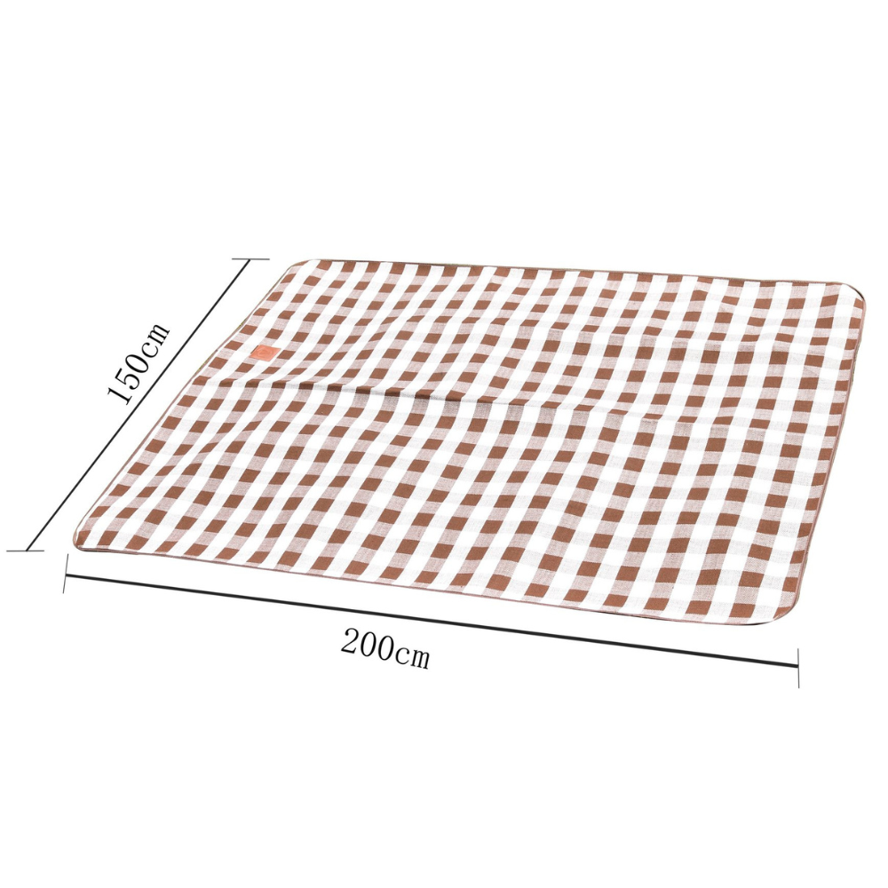 ausgerollte Picknickdecke mit Maßen zu sehen, 150 x 200 cm, braun, weiß karierte Outdoor Picknickdecke mit abgerundeten Ecken