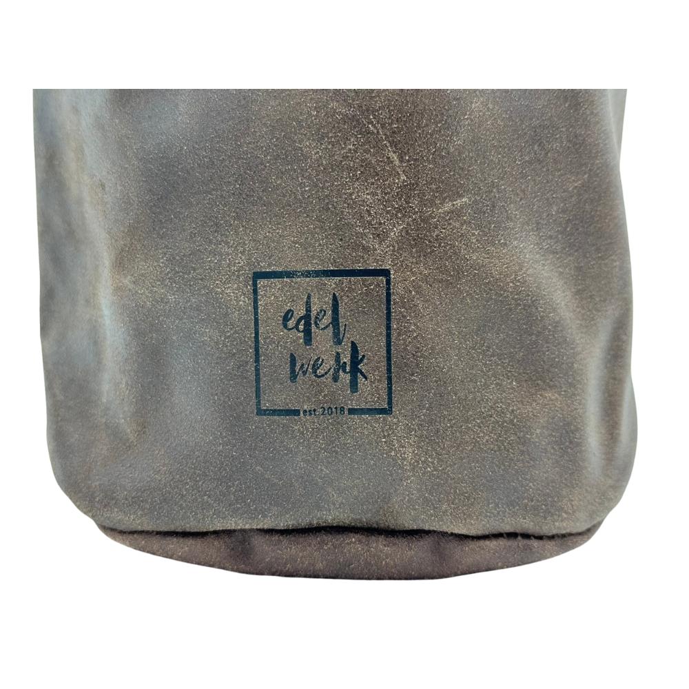 Blumentopf aus Leder braun