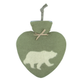 Herzförmige Wärmeflasche mit einem jade farbigen Bezug und einem weißen Bär Motiv